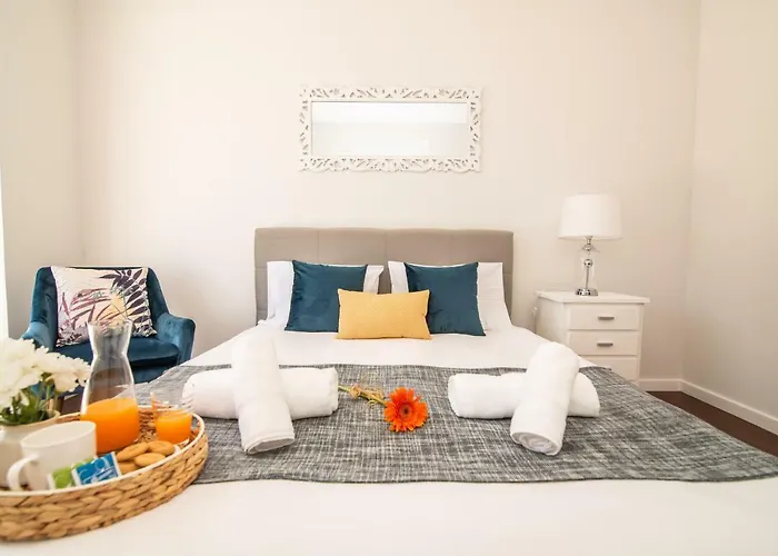 Casa Do Outeiro With Heated Pool 30c Holiday home *